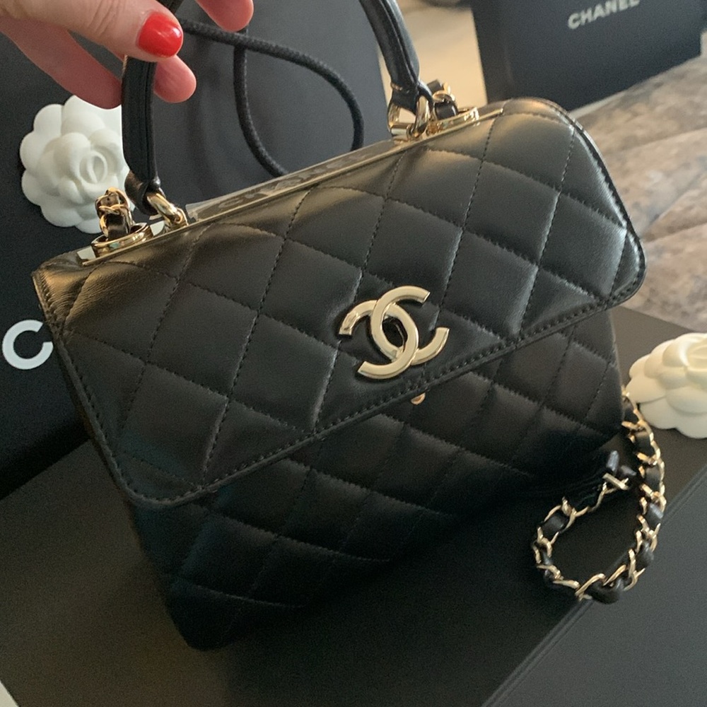 Authentic brand new Chanel Black Quilted Leather Handbag, limited edition. Must! - Picture 8 of 17